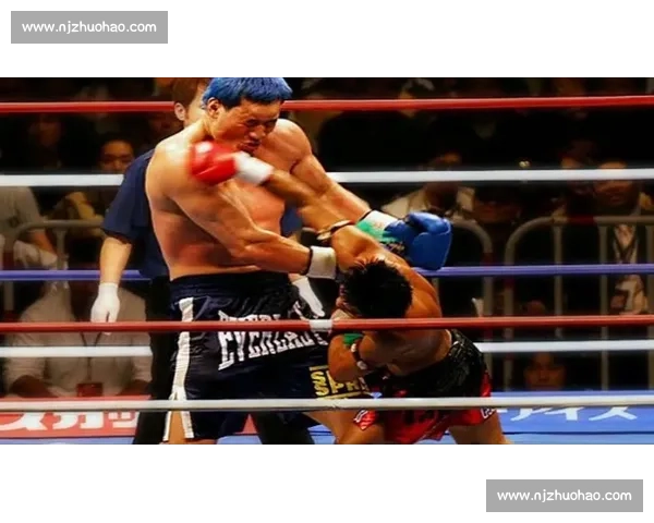 考克莱vs崔洪万巅峰对决：巨人之战引爆格斗史话题与时代回响